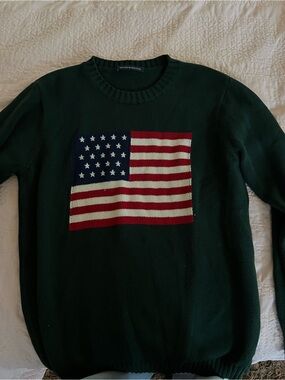 Brandy Melville USA Sweater